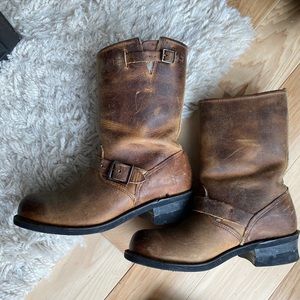 Frye Veronica Shearling-lined Boot